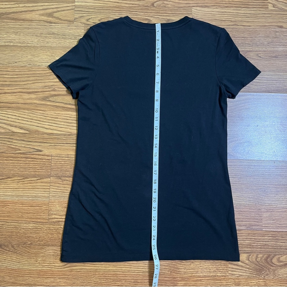 Tommy John Women’s Casual Black Short Sleeve V-Neck T-Shirt - Picture 8 of 11